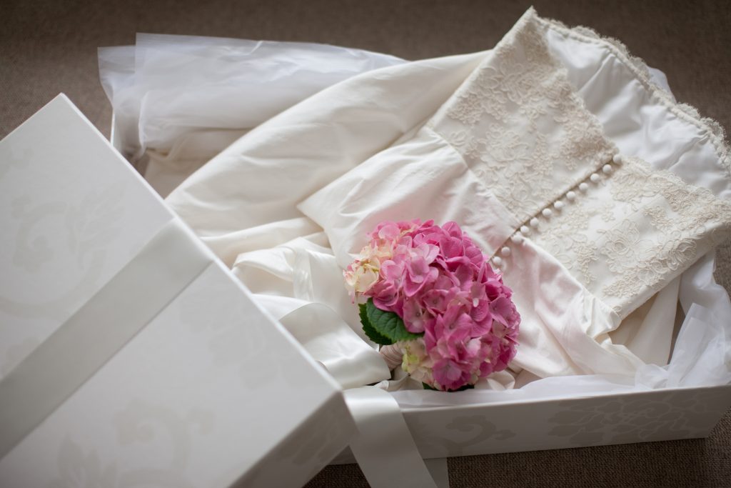 wedding-dress-boxes